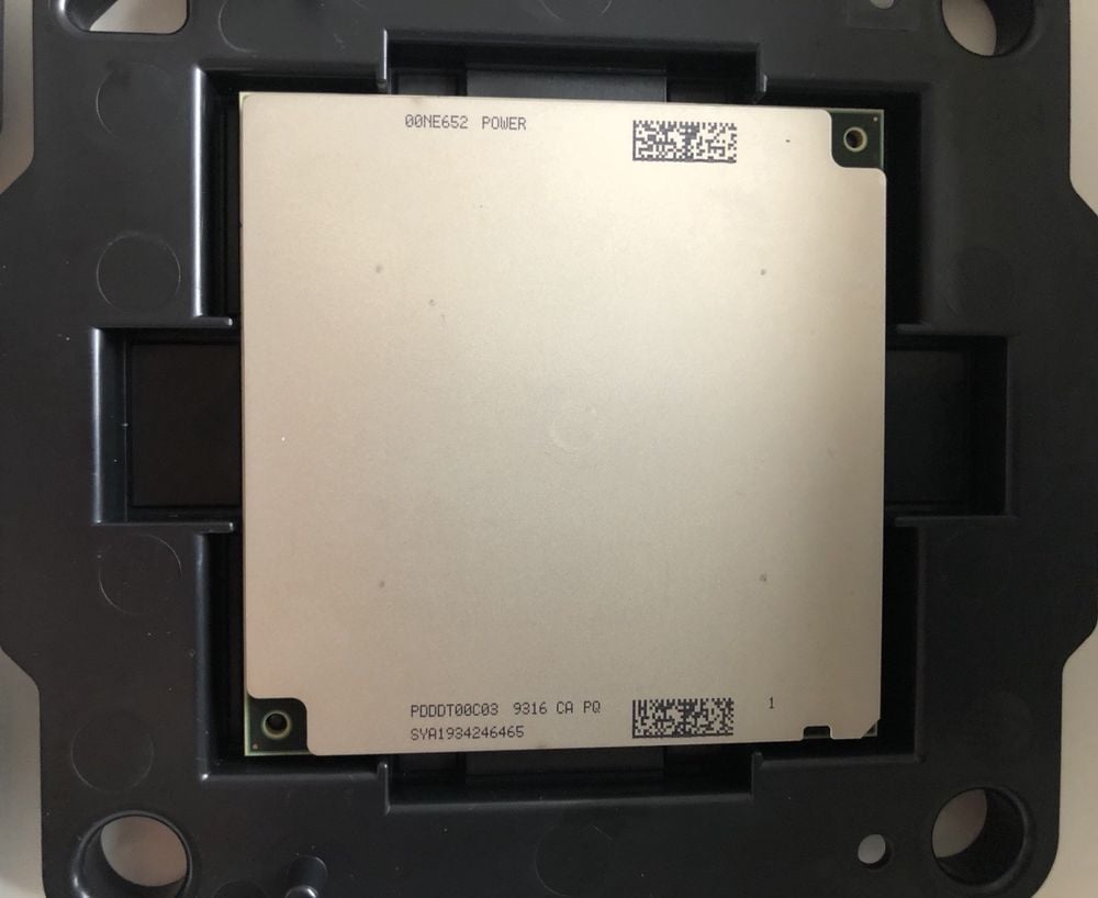IBM POWER8 CPU 3.12GHz 96MB Cpu İşlemci 00NE652