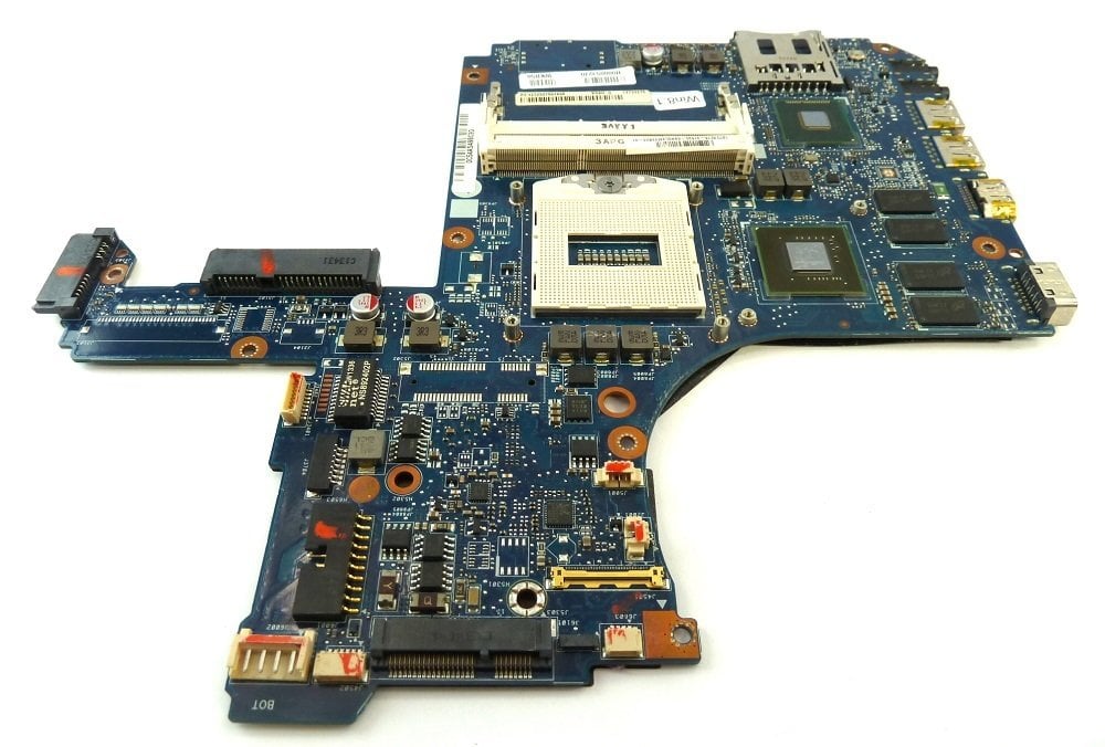 Toshiba L50-A S50-A Geforce GT740M Ekran Kartlı Notebook Anakart H000053270