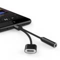 Apple iPhone Lightning 2in1 Kablo Kulaklık Çevirici ve Şarj Aynı Anda SİYAH