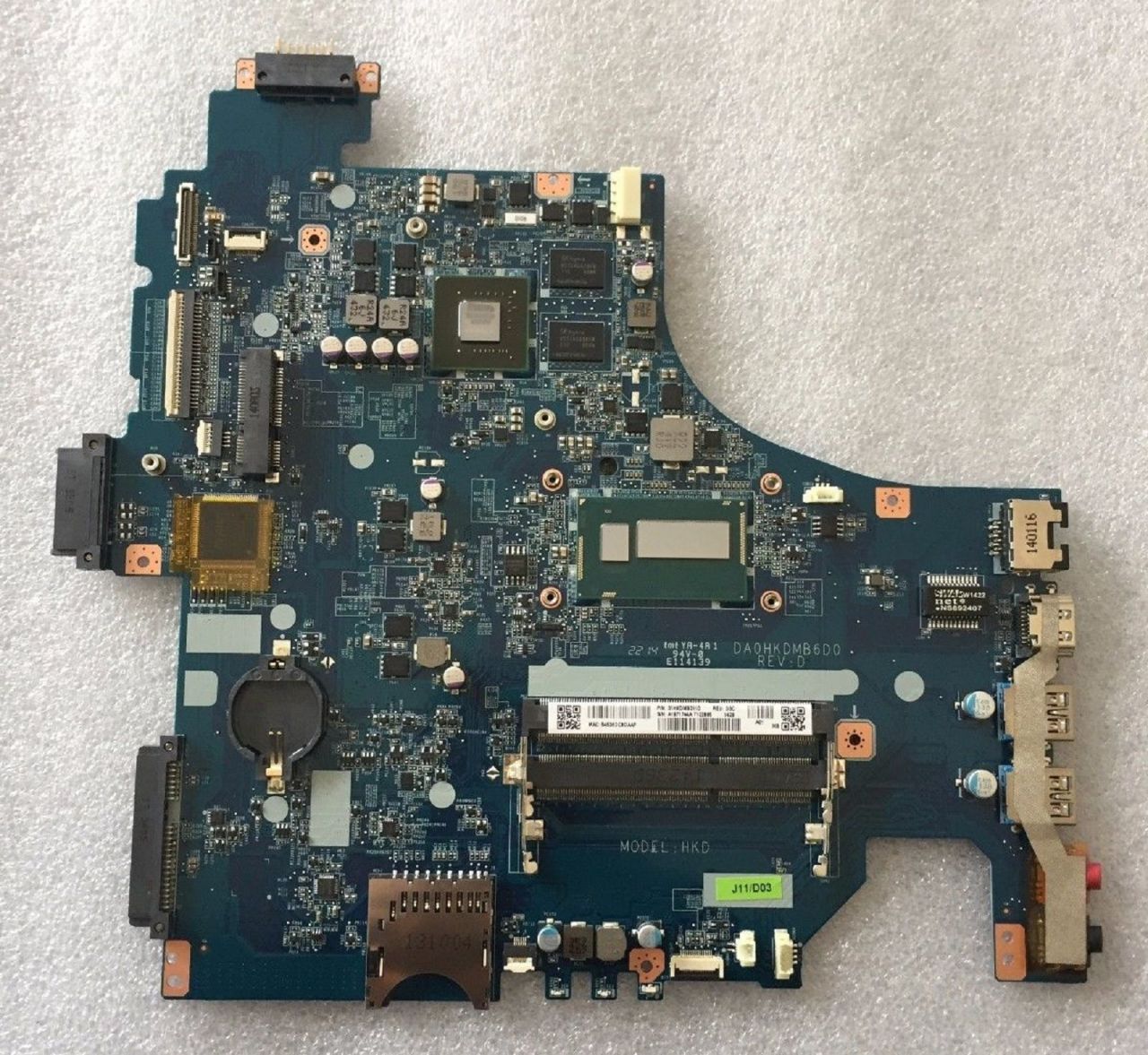 Sony Vaio Fit 15 SVF1521A6E SVF1521LSTB SVF1521JSTB Pentium 2117U İşlemcili On Board Notebook Anakart DA0HK9MB6D0 REV:D